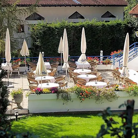 Hotel Montana